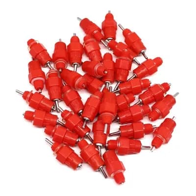 Bebederos Rojos para Aves